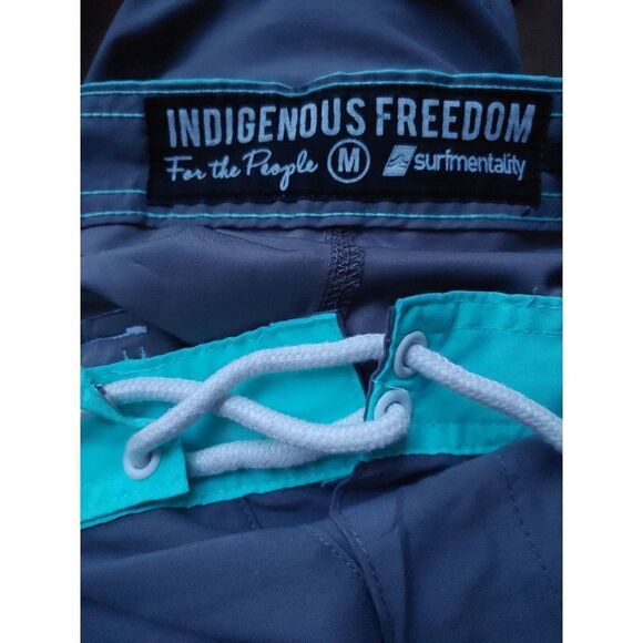 Indigenous Freedom Mens Size Medium Grey/White/Mint Swim Shorts. - Picture 2 of 5